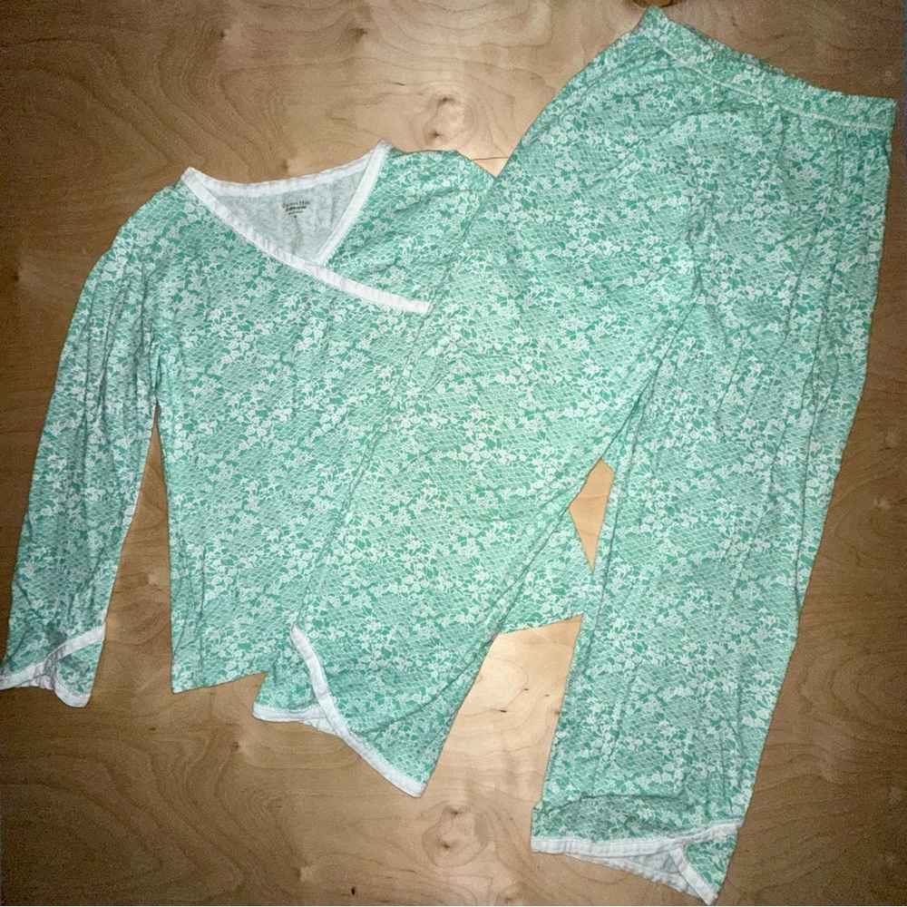 Garnet Hill size XS Organic Cotton Asian Wrap Pajama Set Green White Abstract